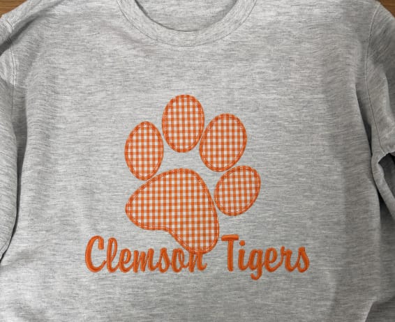 Customer photo review of Custom Tennessee Volunteers Women’s Team Spirit Sweatshirt – Applique Embroidered Side Bow Pullover