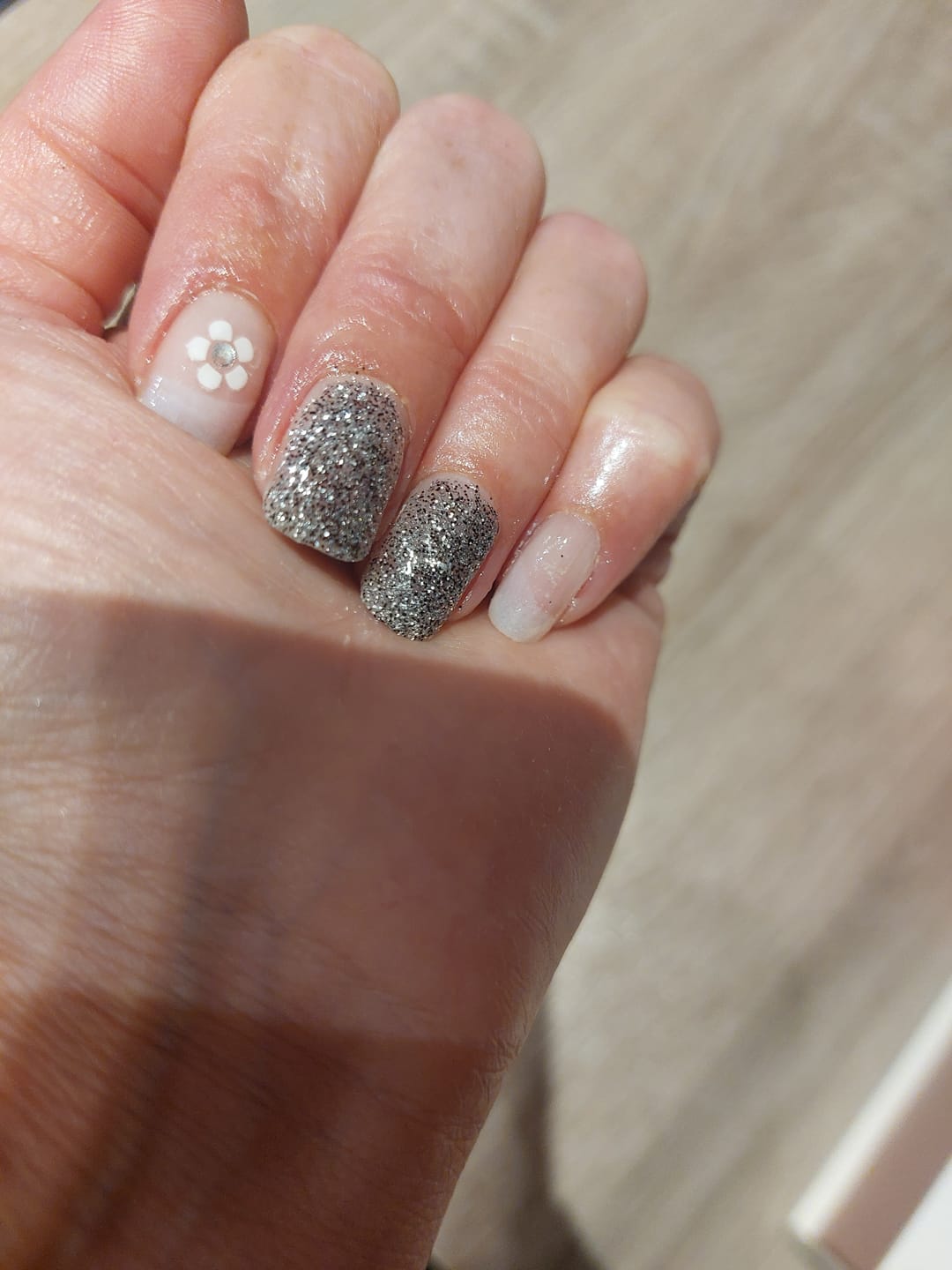 Customer photo review of Crystal Silver Dipping Powder