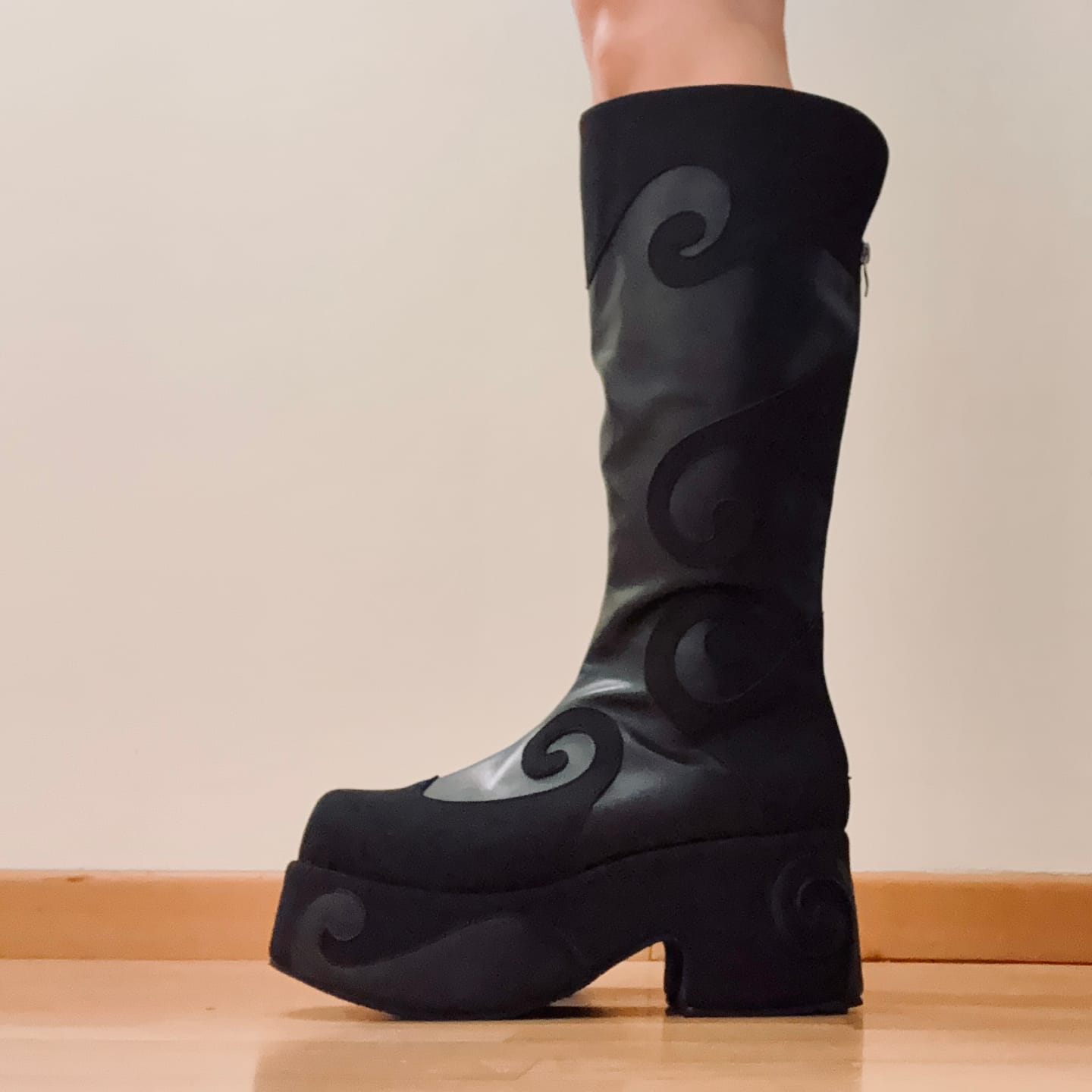 Customer photo review of 𖦹— Whimsygoth Platform Boots | Gothic Knee High Boots | Across The Sea