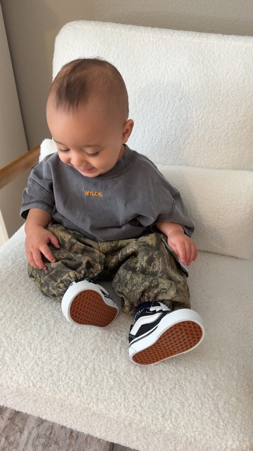 Customer photo review of Love mum jumper