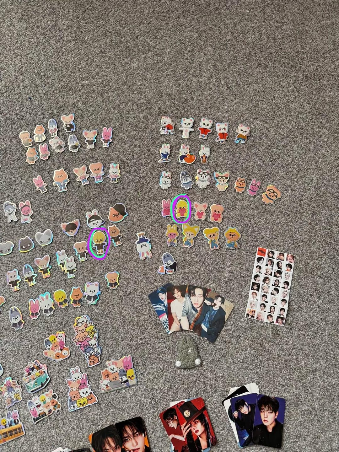 Customer photo review of SKZ Laser Luggage Stickers