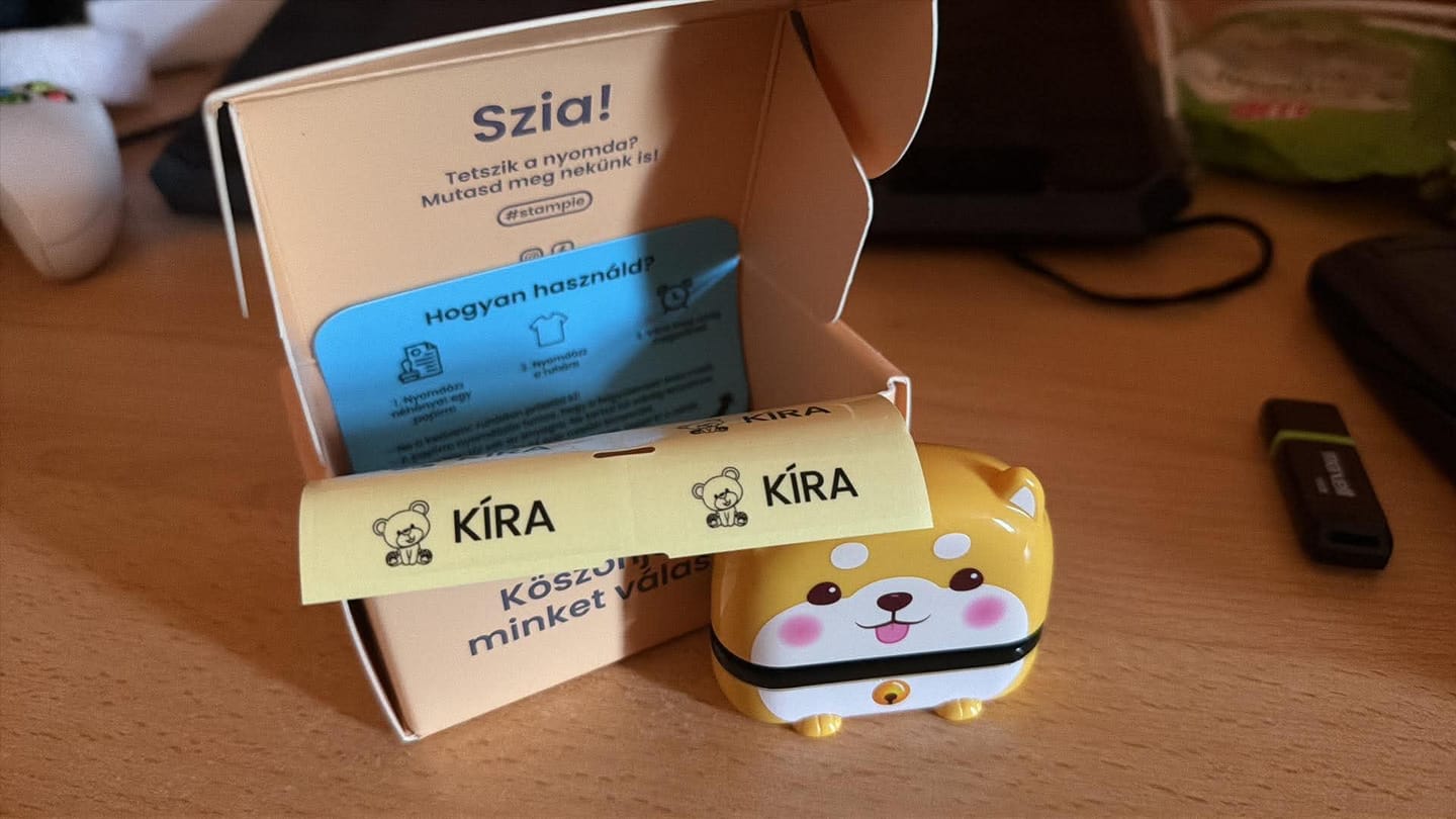 Customer photo review of Stampie - Egyedi Ruhajelölő Pecsét