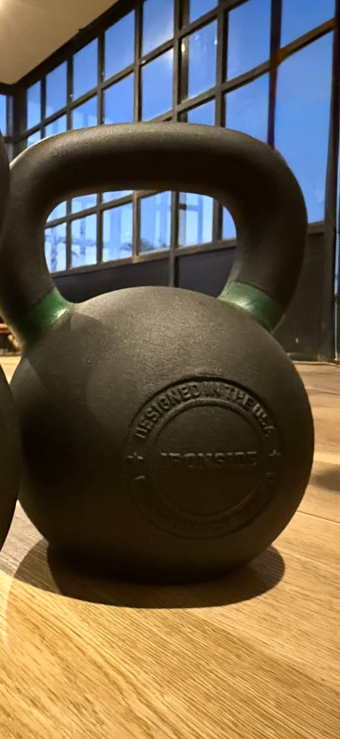 Customer photo review of IRONSIDE Premium Kettlebell 4 to 36 kg / 9 to 80 lb