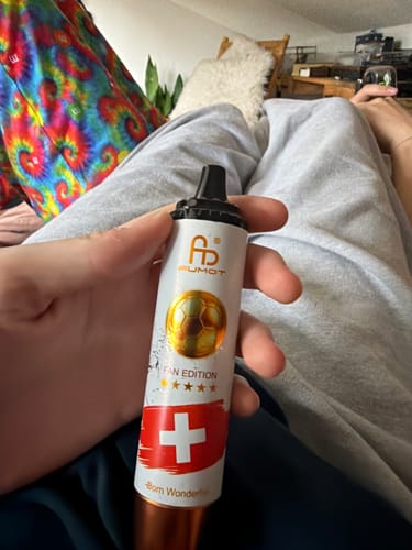 Customer photo review of Fumot - Tornado 15K - Puff Jetable / Vape Disposable 2% Nicotine