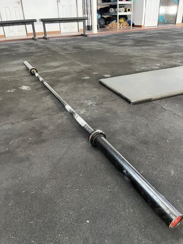 Customer photo review of Olympic Barbell 45 lb - 700 lb Capacity Black Cerakote - IRONSIDE