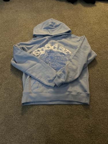 Customer photo review of SP5DER WEB HOODIE SKY BLUE