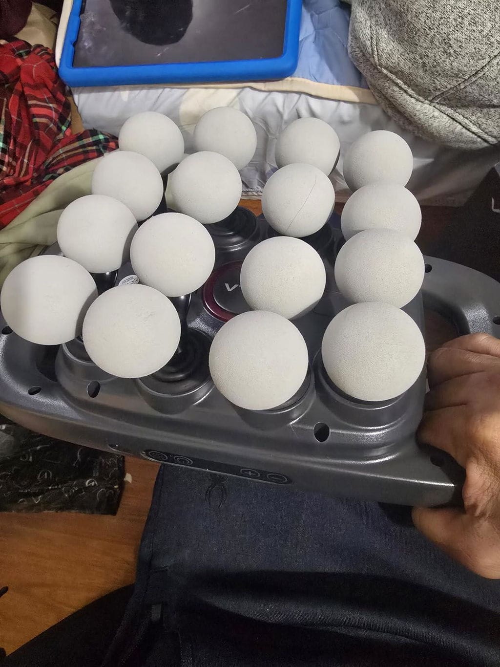 Customer photo review of Knedora™ 16 Başlıklı Masaj Aleti