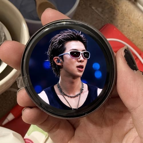 Customer photo review of Bangtanpin™ Pin Digital
