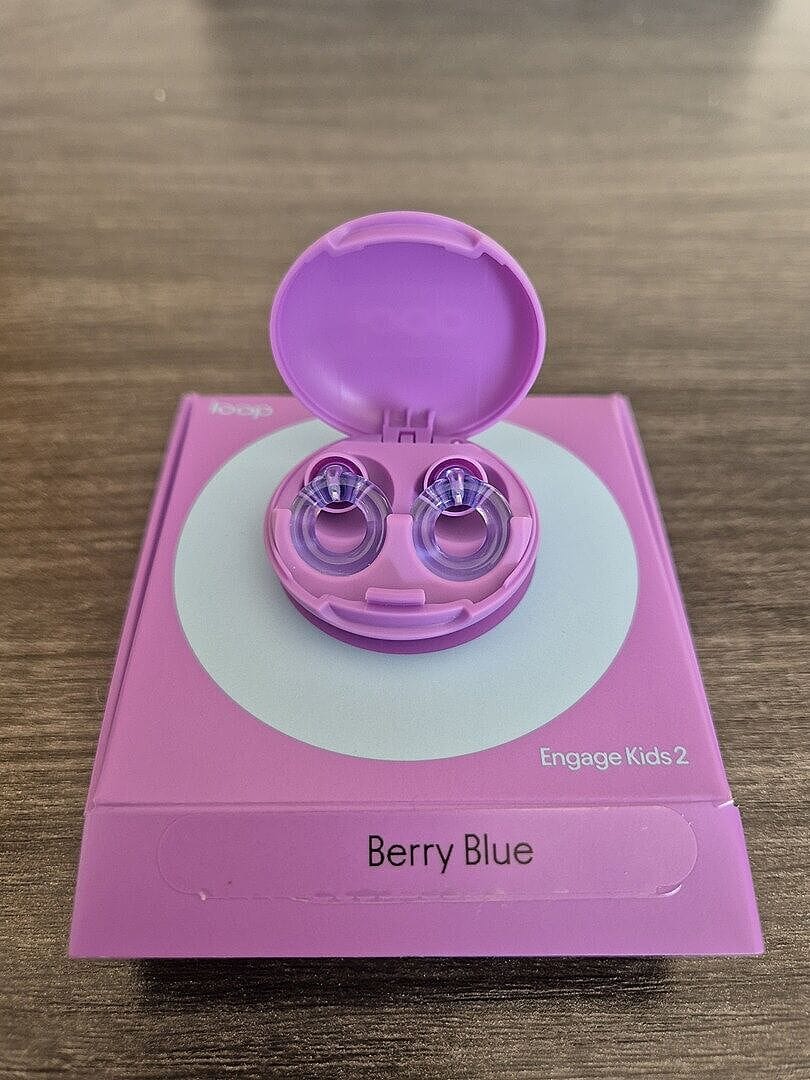 Customer photo review of Loop Engage™ Kids 2