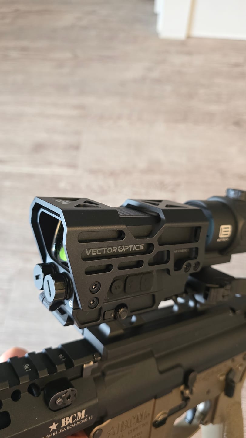 Customer photo review of Frenzy Plus 1x31x26 Solar Red Dot Sight (SCRD-S67)