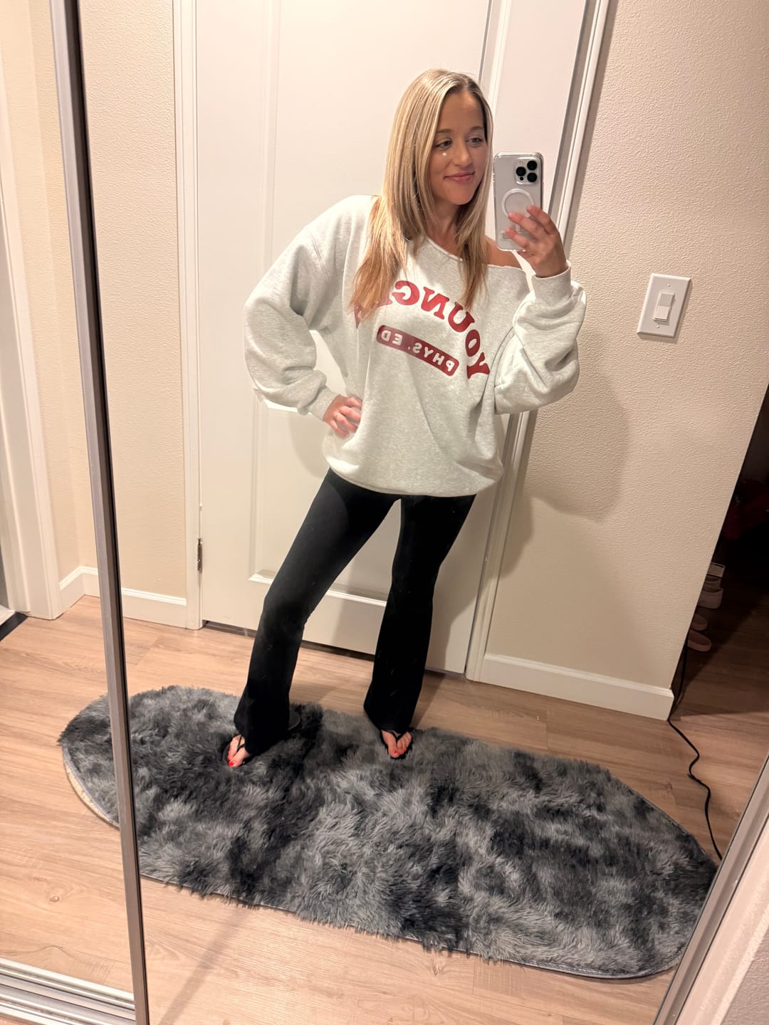 Customer photo review of W257 My eyes are up here Jogger