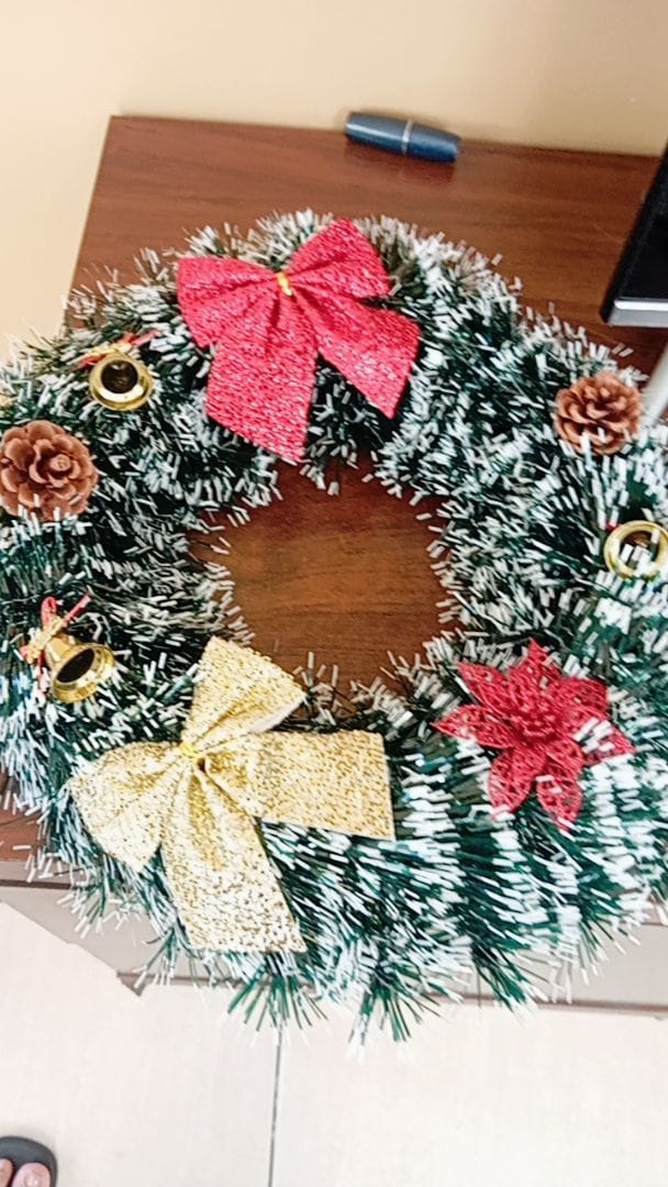 Customer photo review of Guirlanda de Natal Estruturada Decorativa 25cm e 40cm