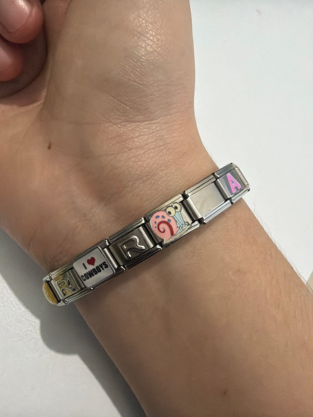 Customer photo review of Charm Personajes Bob Esponja