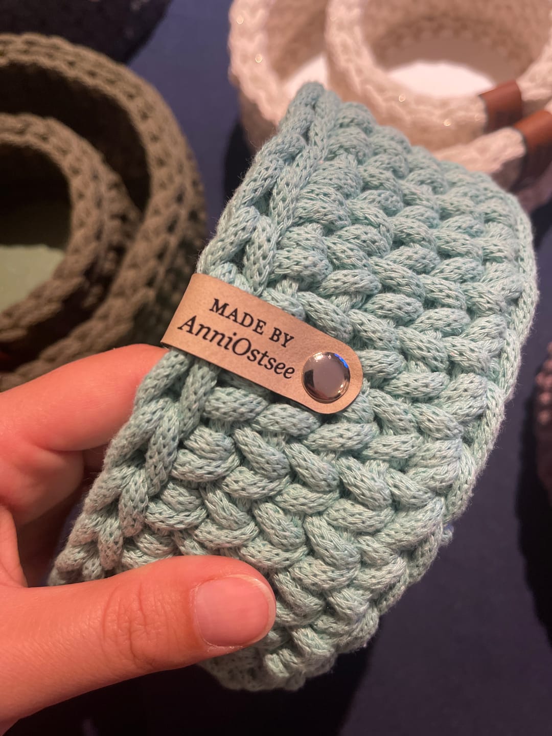 Customer photo review of Personalisierte Labels mit Chicago Screws - Kunstleder-Label mit Schrauben