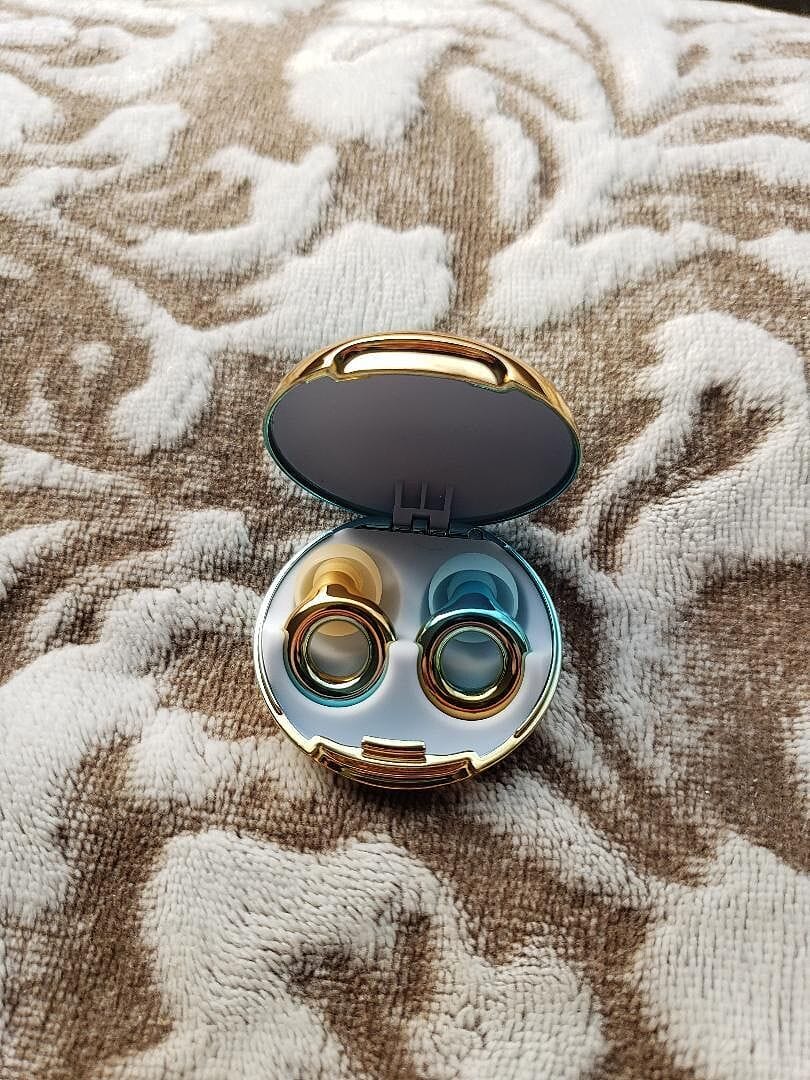 Customer photo review of Tomorrowland Festival Bundle