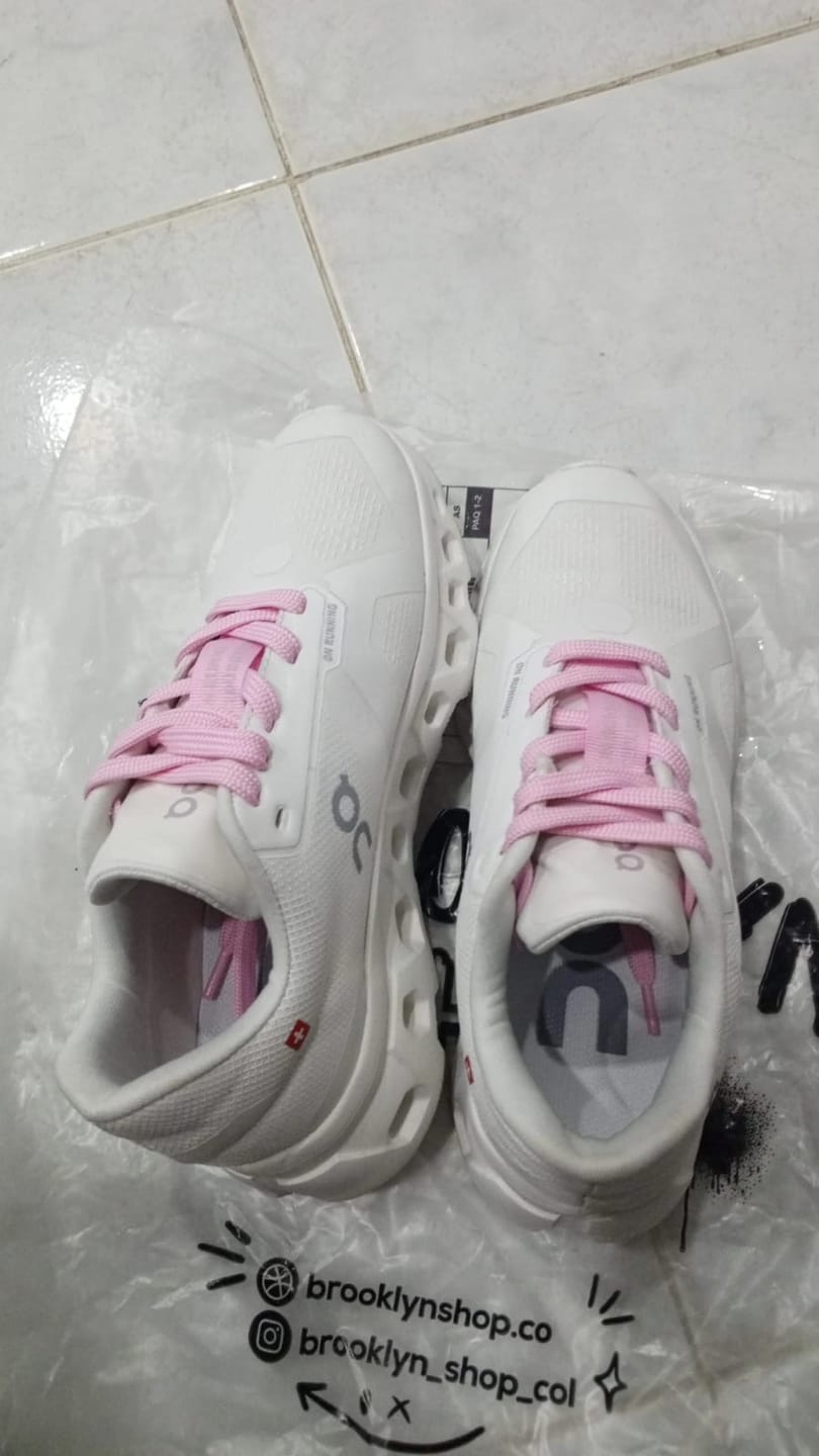 Customer photo review of ON CLOUDRUNNER 2 - EVA