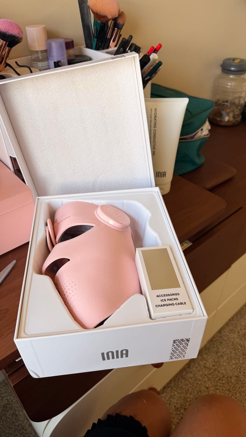 Customer photo review of INIA GLOW 4D 940nm Dual NIR Wireless LED Mask