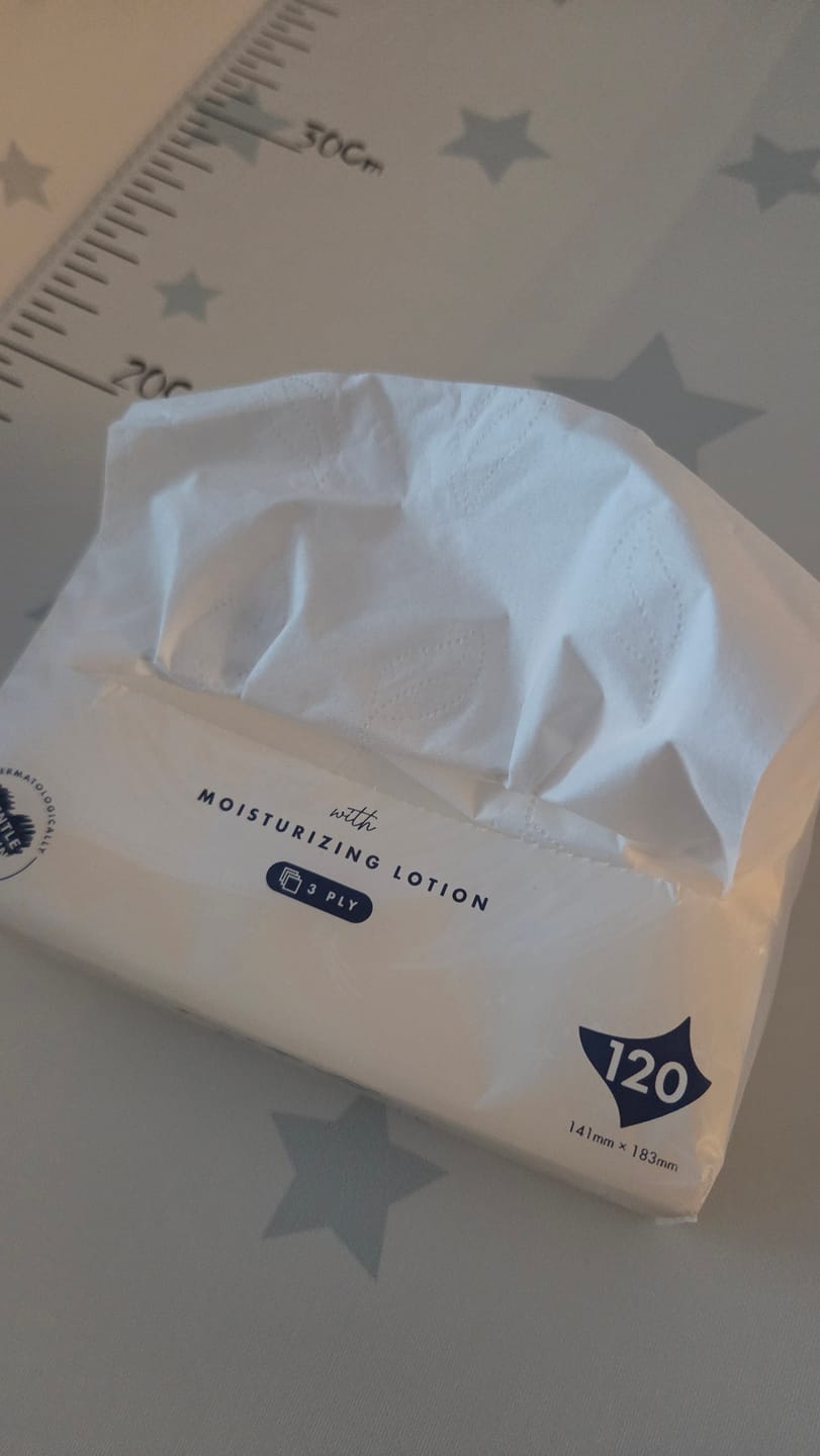 Customer photo review of Hoppi RoyalDream Baby Tissue (120 Wipes x 1 Pack)