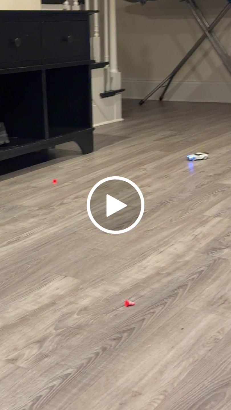 Customer video review of SNT MG117-4  1:43 MIX GO Series 4WD Car Remote Control Version