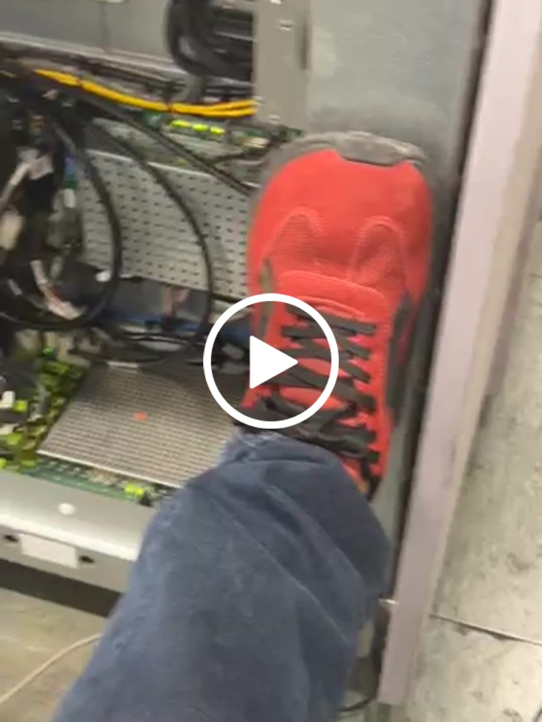 Customer video review of Solstice - Scarpe Larghe
