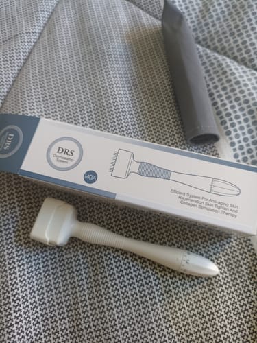Customer photo review of Derma Stamp Micro Needling Skin Tool