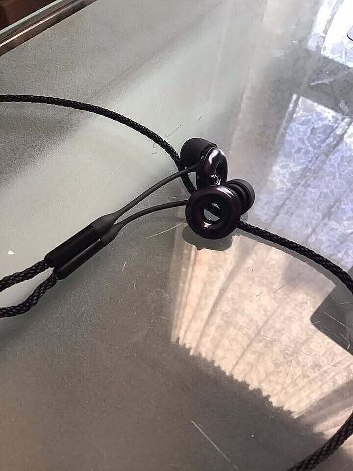 Customer photo review of Loop Switch™ 2
