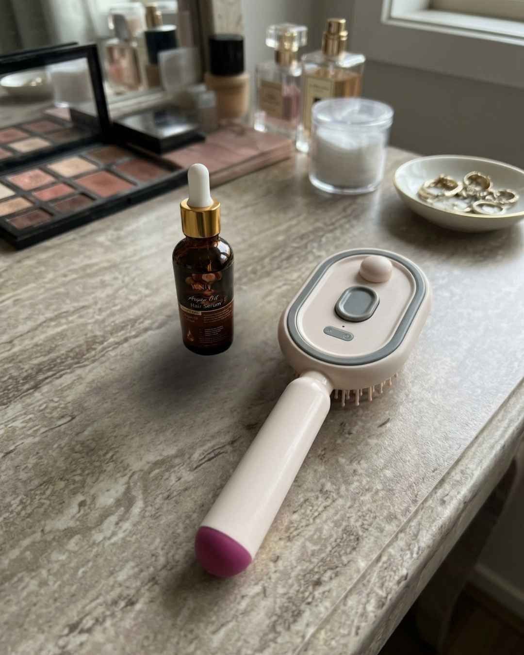 Customer photo review of Hajápoló masszázskefe
