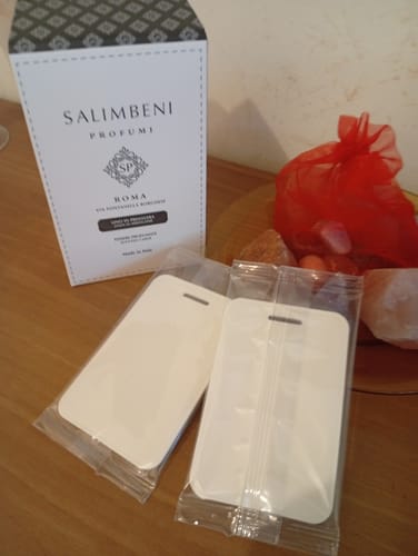 Customer photo review of Tessere Profumate PER IL GUARDAROBA - Lino in Primavera (3 tessere)
