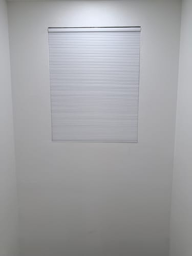 Customer photo review of SmartWings Motorized Light Filtering Cellular Shades Nowa