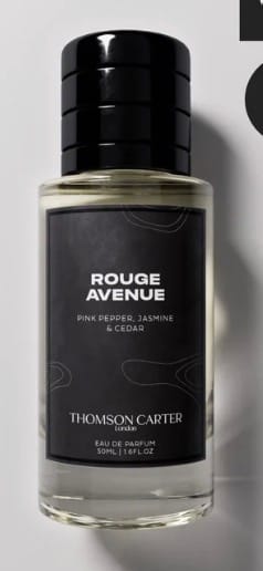 Customer photo review of Rouge Avenue | Eau de Parfum