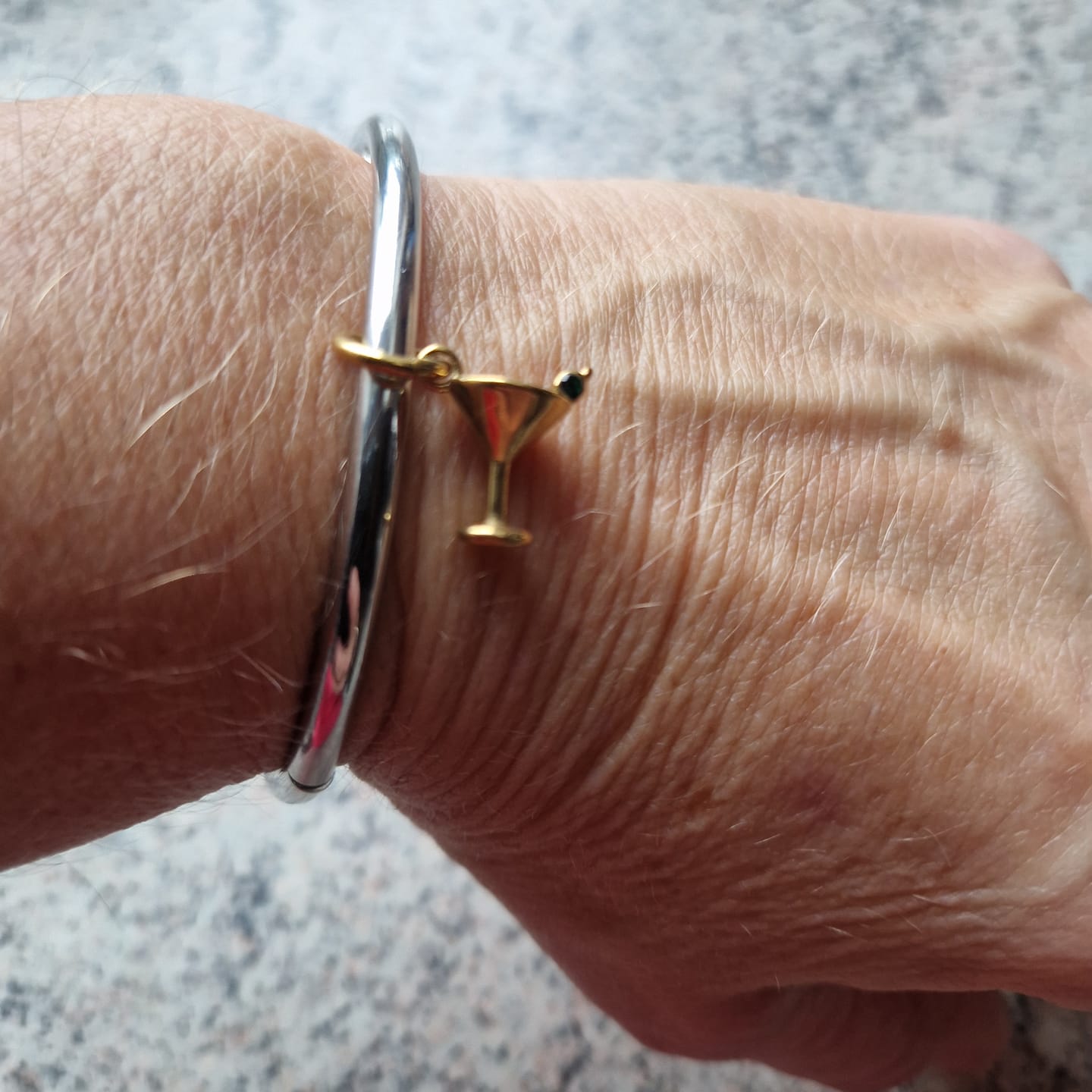 Customer photo review of Onyx - Layered Chain Necklace Stainless Steel