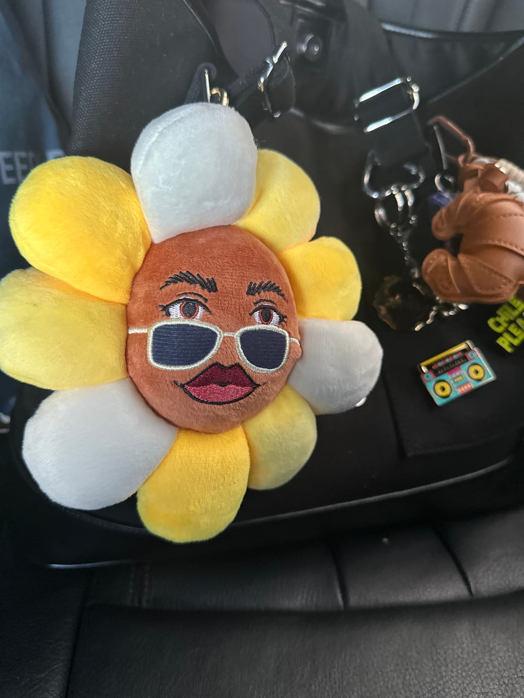 Customer photo review of "Honey Sunpreme" Plush Keychain