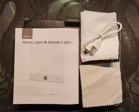 Customer photo review of Luz de Lectura LED 2 en 1 Recargable con Temporizador