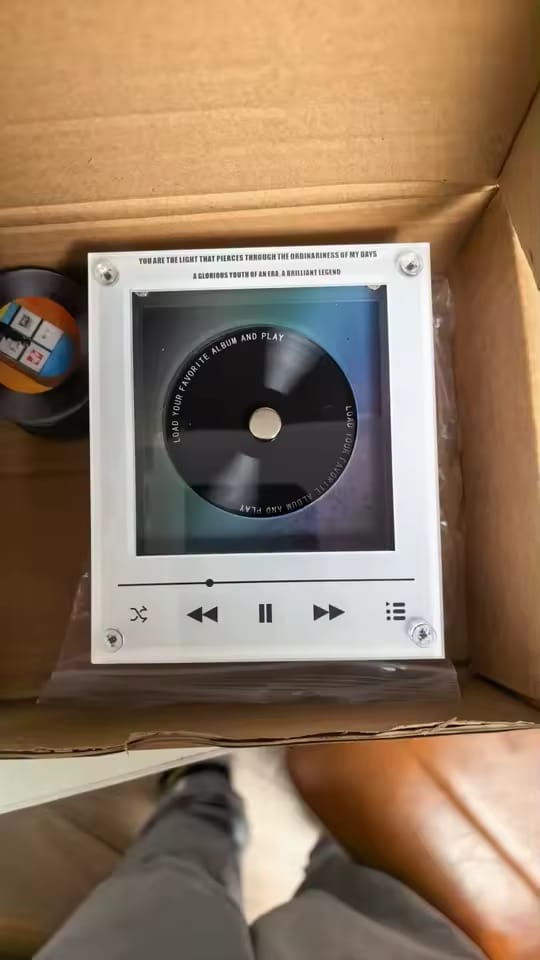 Customer photo review of Musikplayer Magnet - Mit Drehfunktion