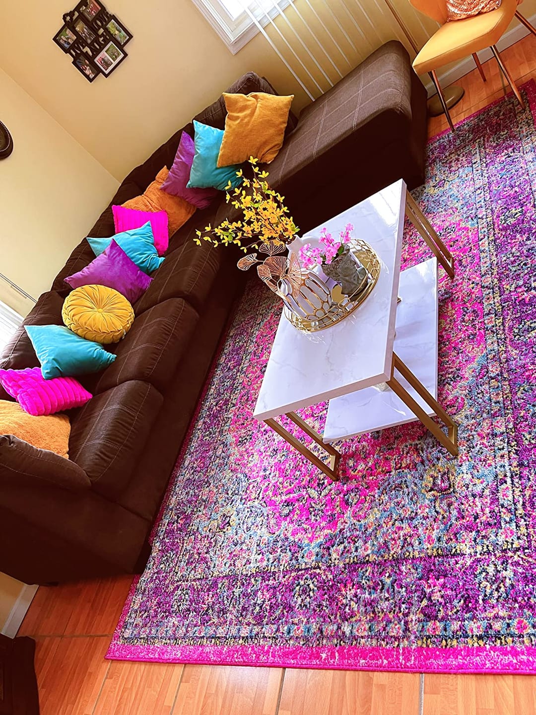 Customer photo review of 2-Tier Coffee Table with Storage, 39.5" Center Table, Gold & White