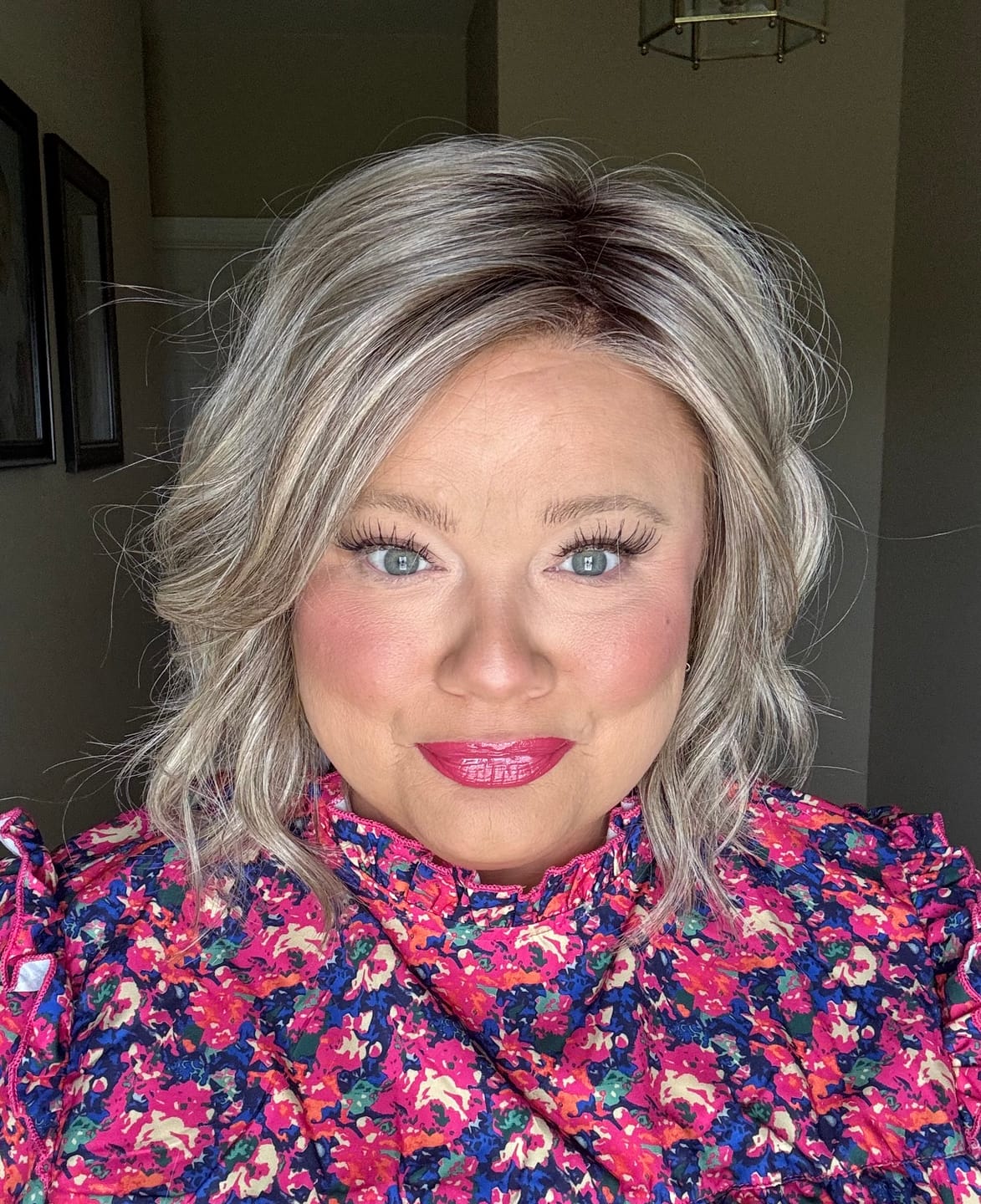 Customer photo review of CROWD CHASER - Soft Beige Blonde