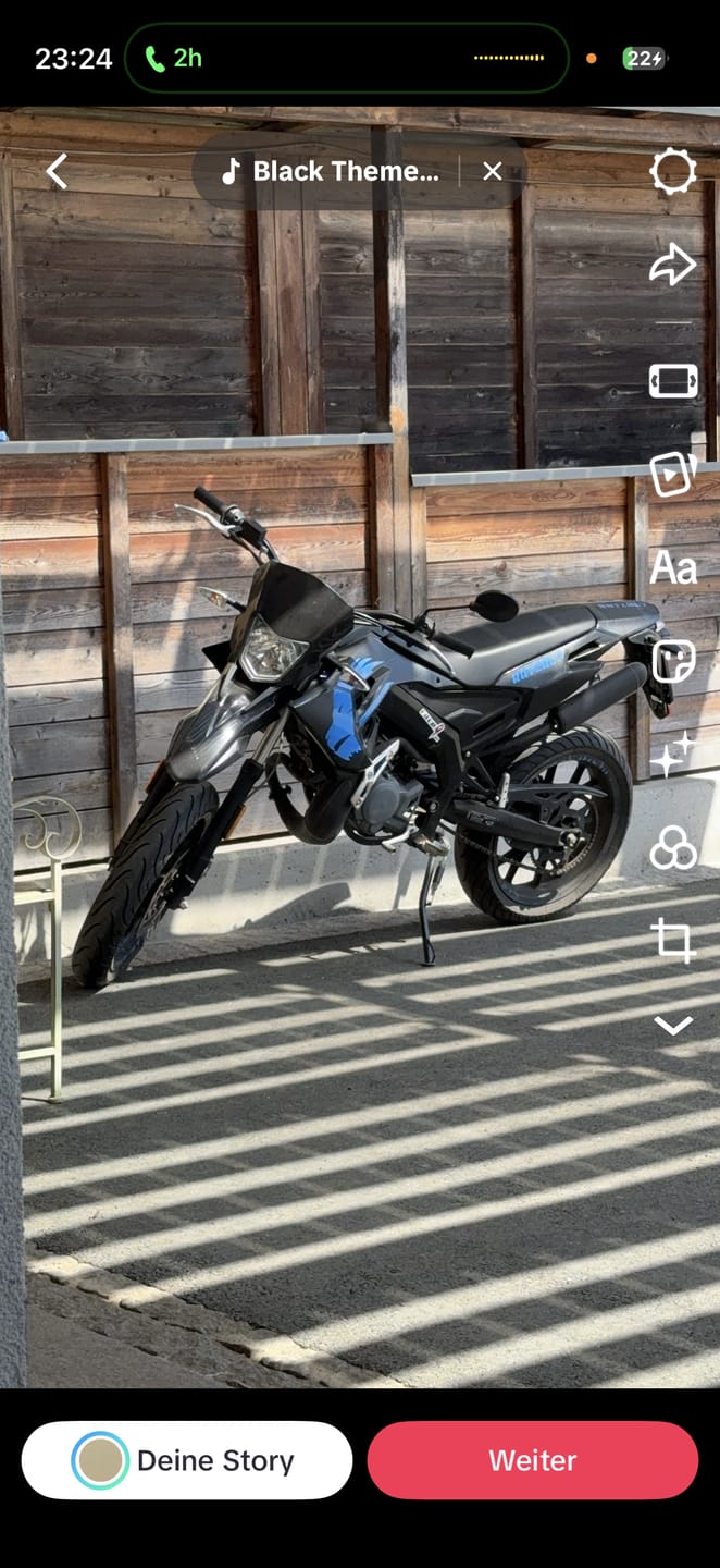 Customer photo review of Full Custom Graphics Kit