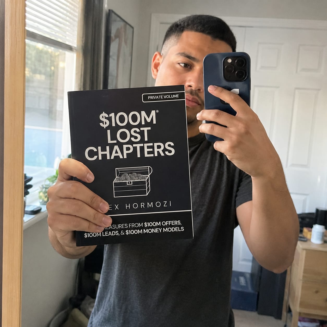 Customer photo review of $100M Lost Chapters