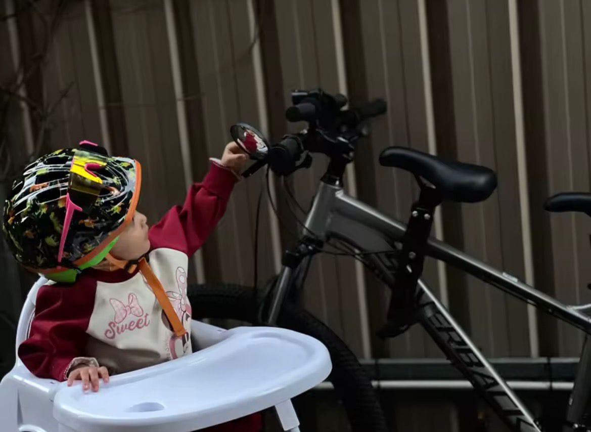 Customer photo review of Sillín para niños | LittleRider™