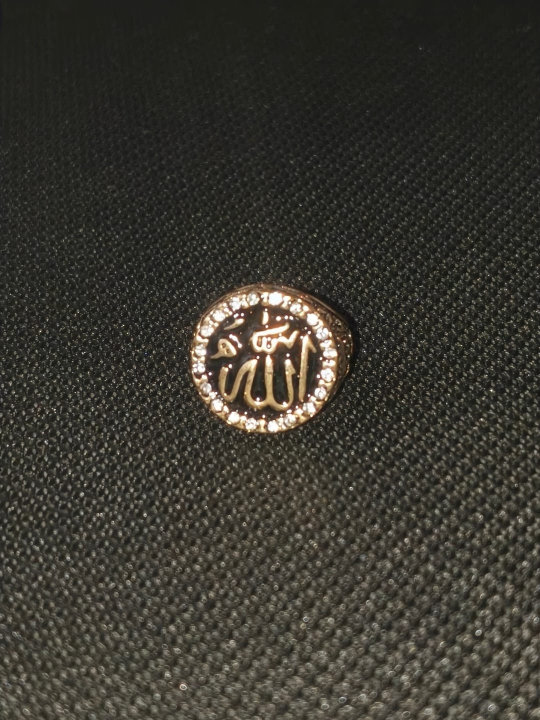 Customer photo review of HilalHaven Luminous Round Epithet Allah Gem Framed Signet Ring