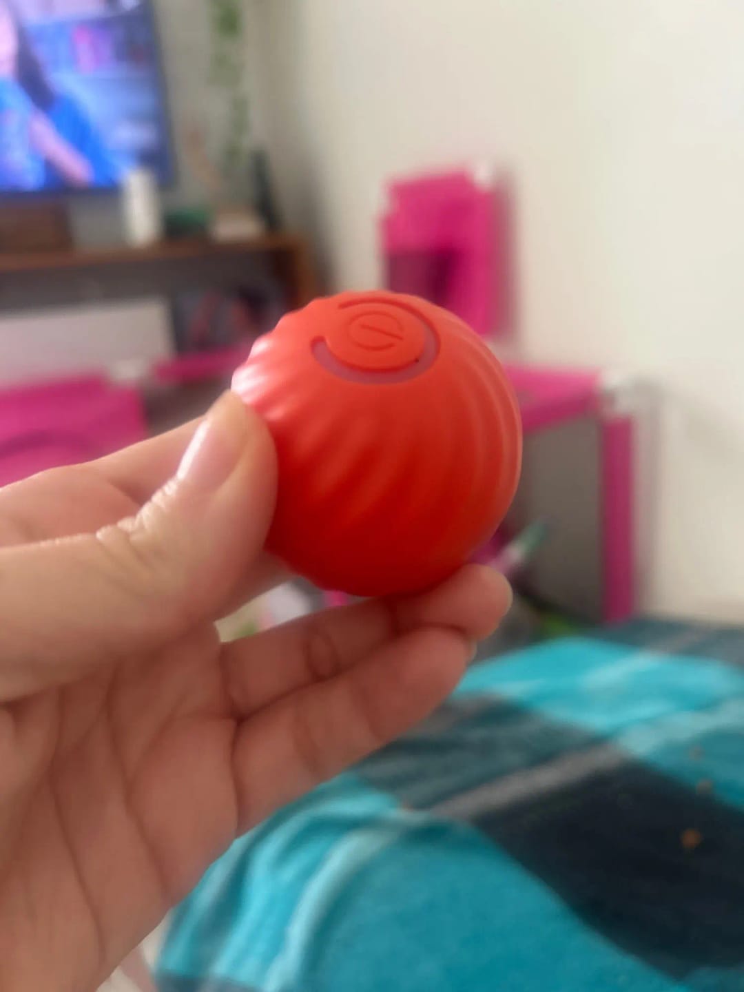 Customer photo review of Pelota Interactiva para Perros y Gatos – Movimiento Automático + Carga USB-C