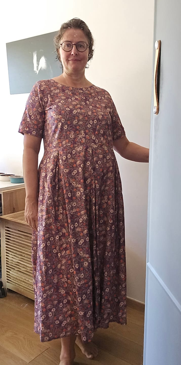 Customer photo review of Robe Louisa - Coton fleurs d'aubergine