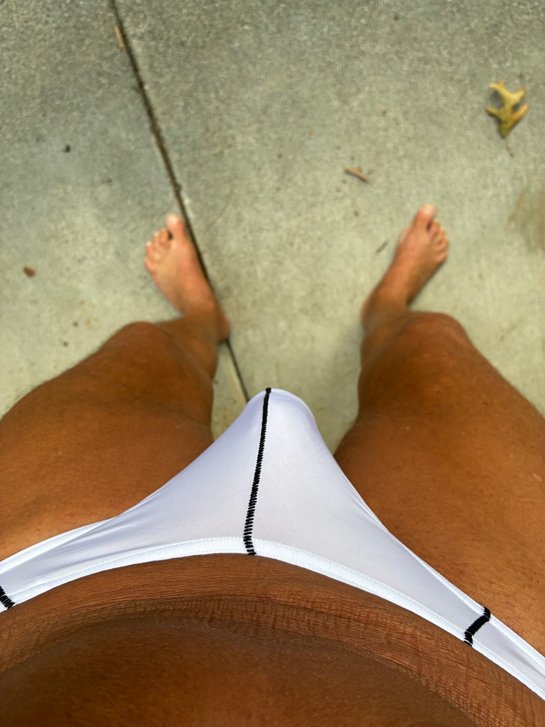 Customer photo review of 3 Pack Men's Low-Rise U-Pouch & Thin Edging Sporty Cut Thongs