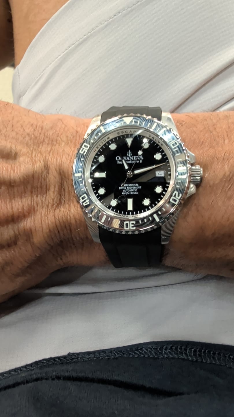 Customer photo review of Oceaneva Mens Deep Marine Explorer II Black Damascus Steel Dial Watch
