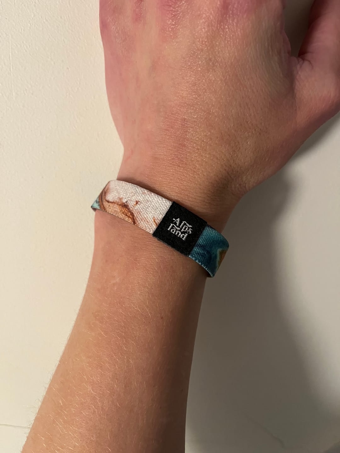 Customer photo review of Better Every Day - Elastisches Armband