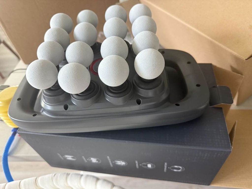 Customer photo review of Knedora™ 16 Başlıklı Masaj Aleti
