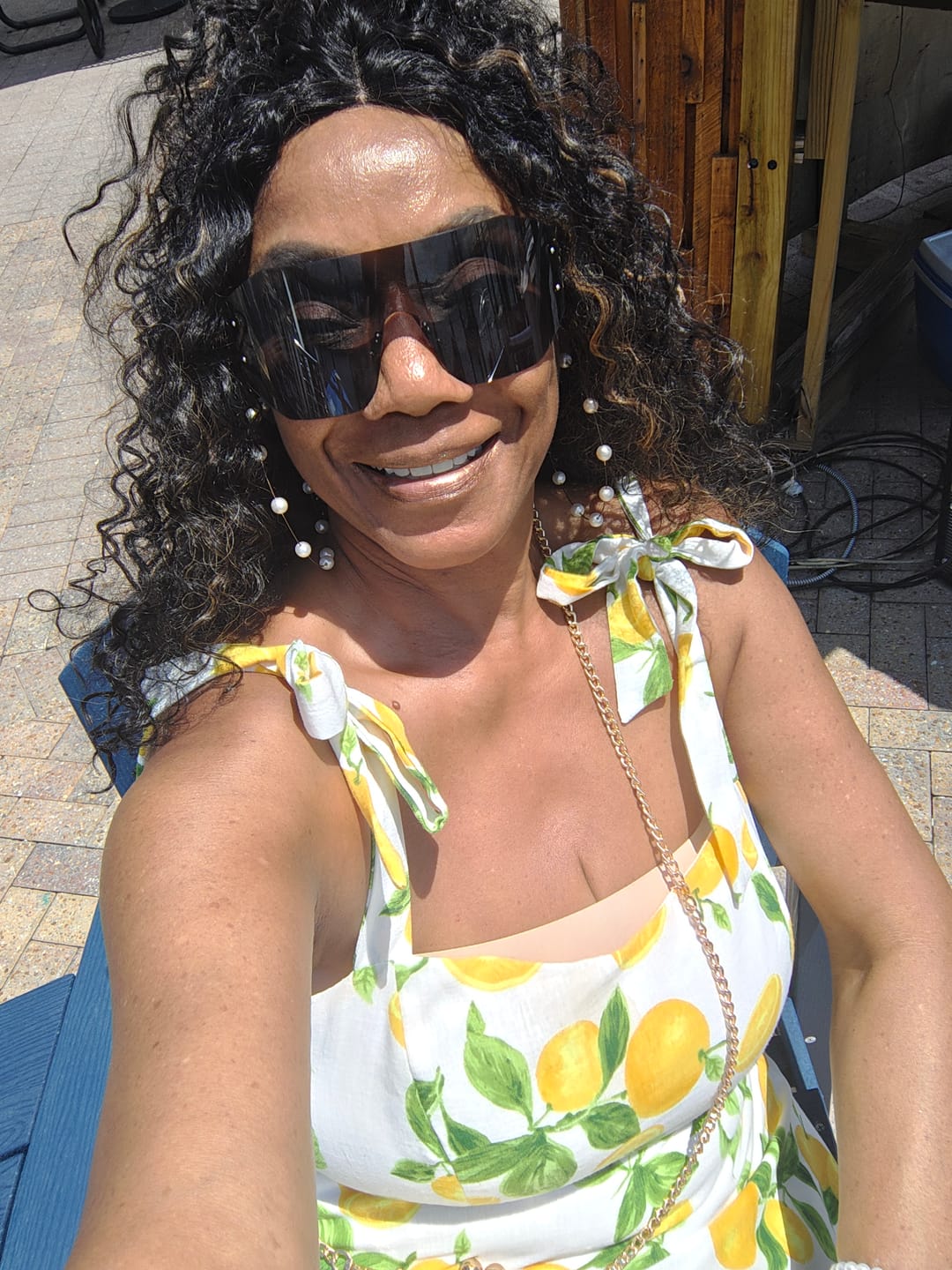 Customer photo review of Nutique BFF Glueless HD Lace Front Wig - LOVELYN