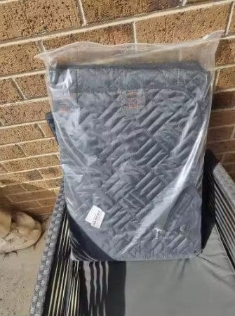 Customer photo review of Housse de voiture pour chien - Fond rigide