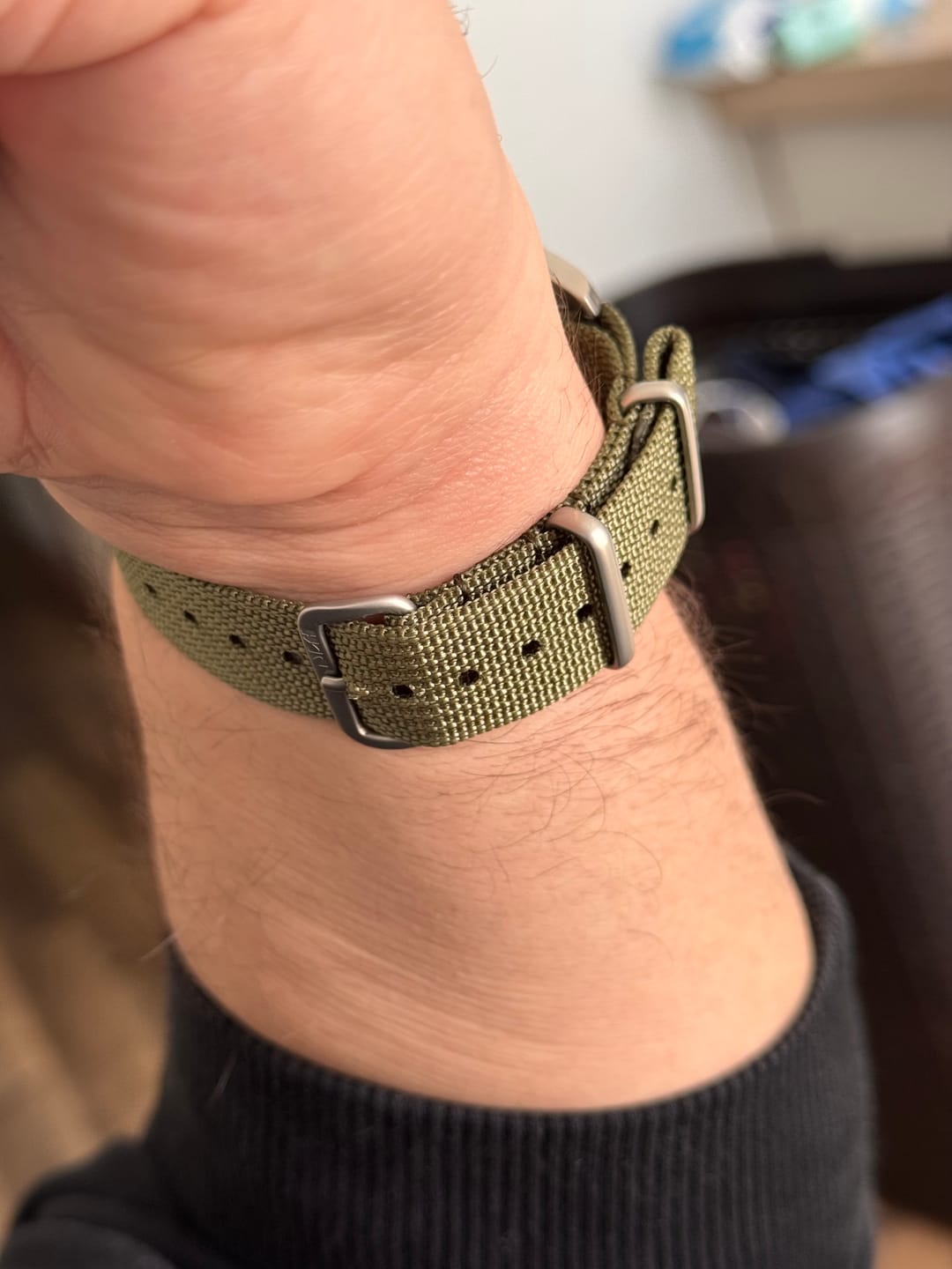 Customer photo review of Correa Nato Dando La Hora Verde