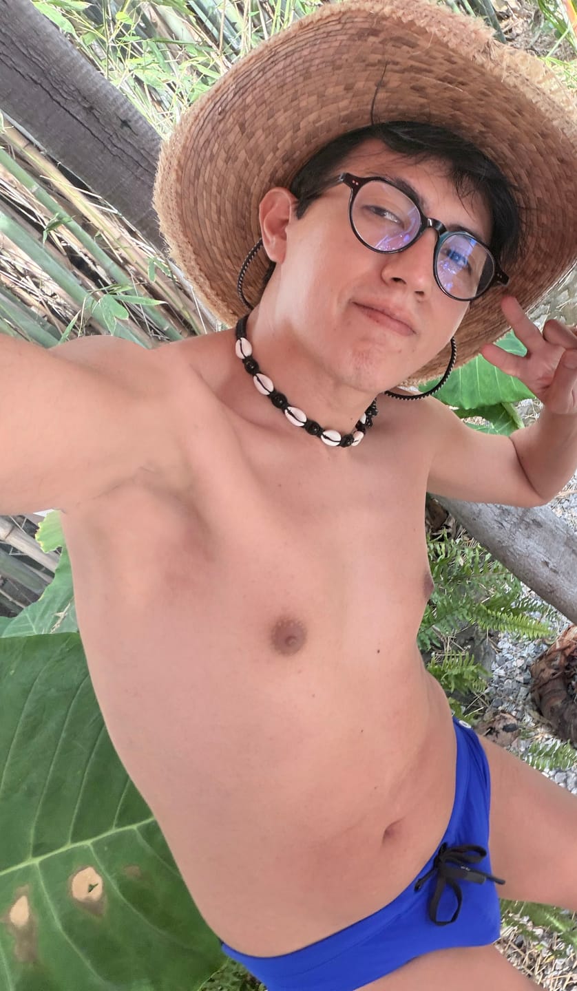 Customer photo review of H2O Padded + Package Swim Brief